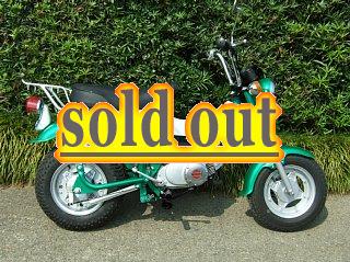 RV50A�i�O���[���j